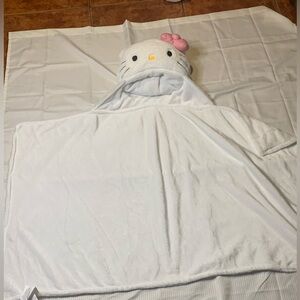 Hello Kitty Hooded Blanket / Throw. Excellent Condition Girls
